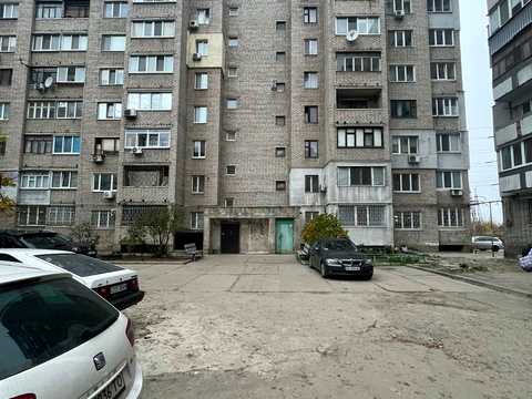 квартира за адресою Семафорна вул., 48