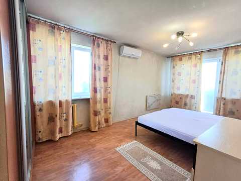 квартира за адресою Верховної Ради бульв., 19-А
