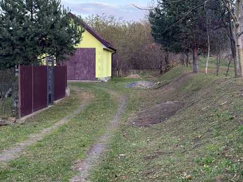 участок по адресу 