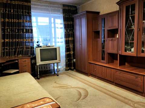 квартира за адресою Дмитра Луценка вул. (Крейсера "Аврора"), 5 к2
