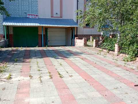 будинок за адресою Центральна