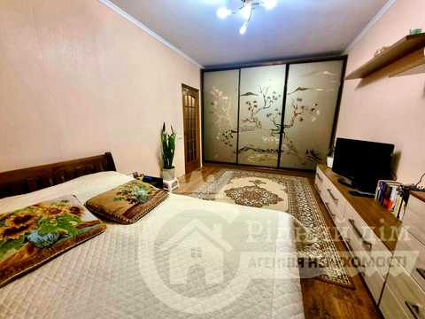 квартира за адресою Каштанова вул., 7