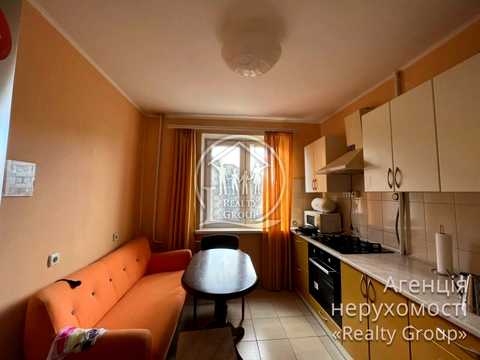 квартира за адресою Десантна вул., 13