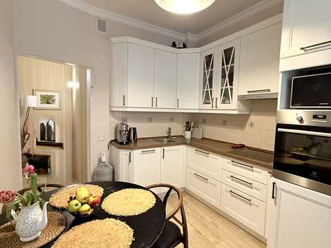 квартира за адресою Артилерійська вул., 4