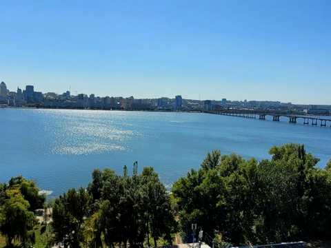 квартира за адресою Малиновского, 14