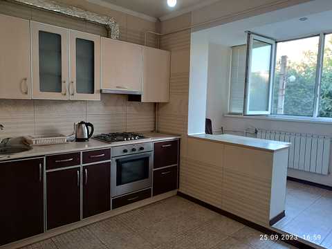 квартира за адресою Лопанська вул., 31