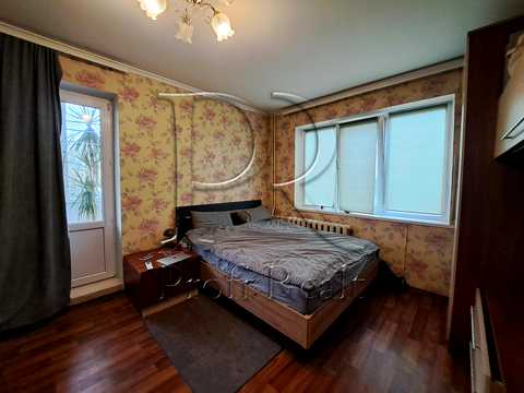 квартира за адресою Оріхуватська вул. (Бурмистенка), 12