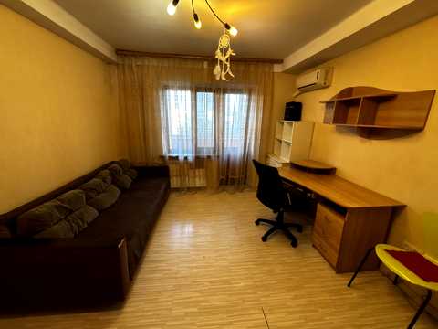 квартира за адресою Голосіївський просп. (40-річчя Жовтня), 118