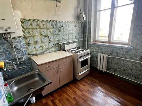 квартира за адресою Соборності вул. (Жовтнева), 46