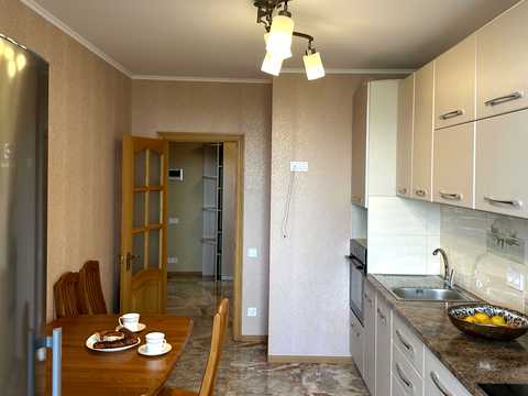 квартира по адресу Драгоманова ул., 31-В