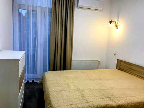 квартира за адресою Регенераторна вул., 4