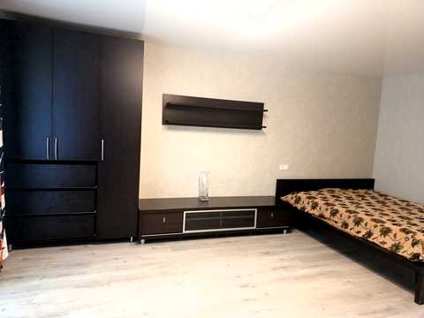 квартира за адресою Феодосійська вул., 4