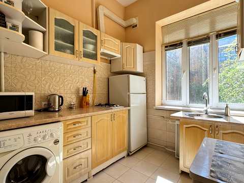квартира за адресою Мала Житомирська вул., 13/6