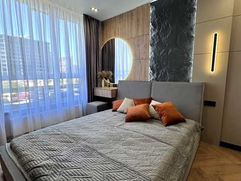 квартира за адресою Родини Крістерів вул., 14