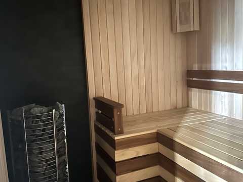 будинок за адресою с. Пряжів, Хмельницького, 47
