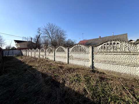 участок по адресу Князів Острозьких, 36