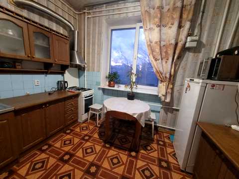 квартира за адресою Голосіївський просп. (40-річчя Жовтня), 102