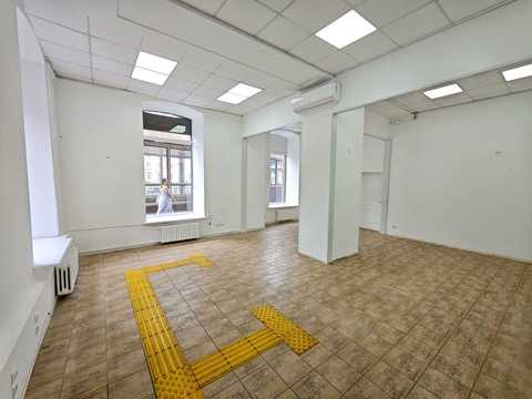 комерційна за адресою Дніпро, Вокзальна пл. (Петровського), 1