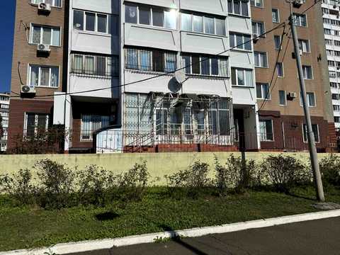 комерційна за адресою Харківське шосе, 56