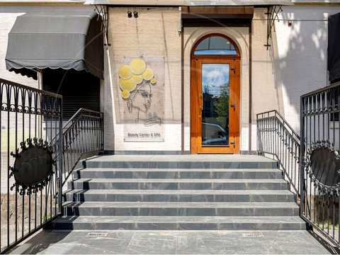 комерційна за адресою Львів, Городоцька вул., 42