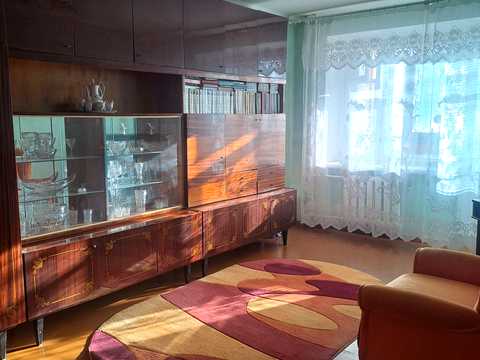 квартира за адресою Великотирнівська вул., 37/1