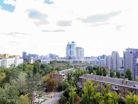 квартира по адресу Евгения Коновальца ул. (Щорса), 32-В
