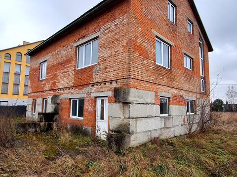 дом по адресу Українки Лесі, 100