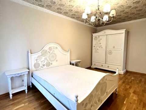 квартира за адресою Варязький пров. (Бехтеревський), 7
