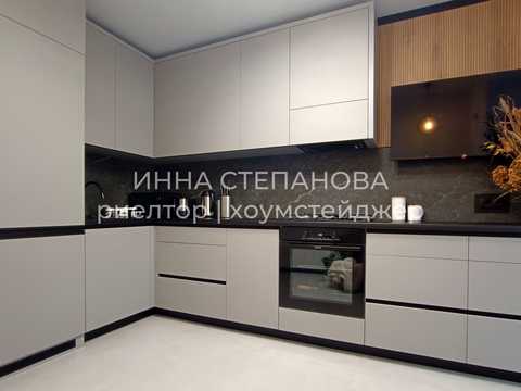 квартира за адресою Сімейна вул., 6