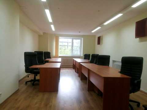 комерційна за адресою Ливарна вул., 6