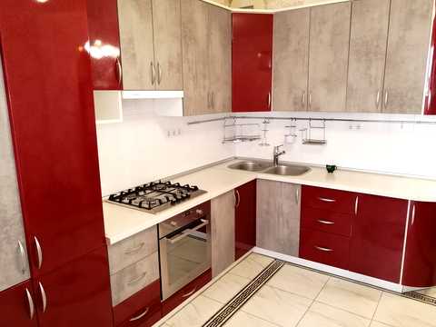 квартира по адресу Боголюбова ул., 16