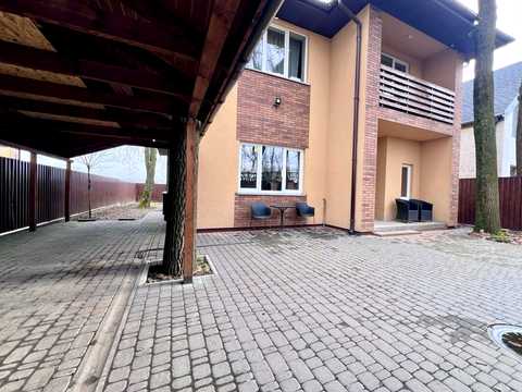 будинок за адресою с. Гатне, Прикордонна вул.