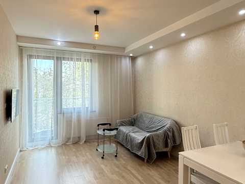 квартира по адресу Голосеевский просп. (40-летия Октября), 60