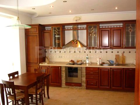 коммерческая по адресу Панаса Мирного ул., 10