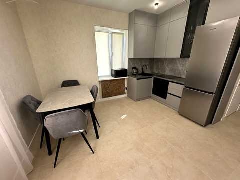 квартира за адресою Будівельників вул., 9