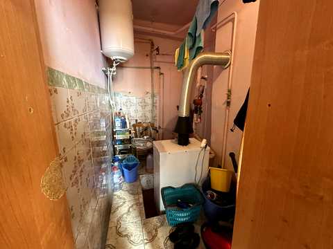 будинок за адресою Головна