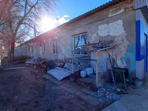 коммерческая по адресу вул. Волкова, 11