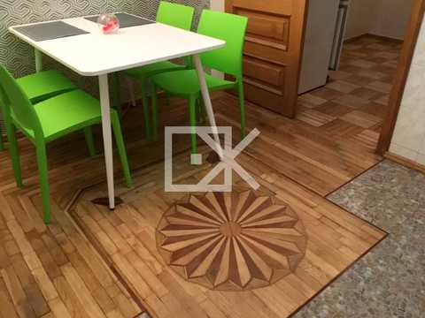 квартира за адресою Автозаводська вул., 77