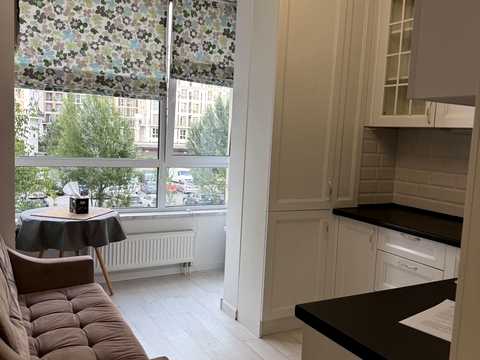 квартира за адресою Практична вул., 4