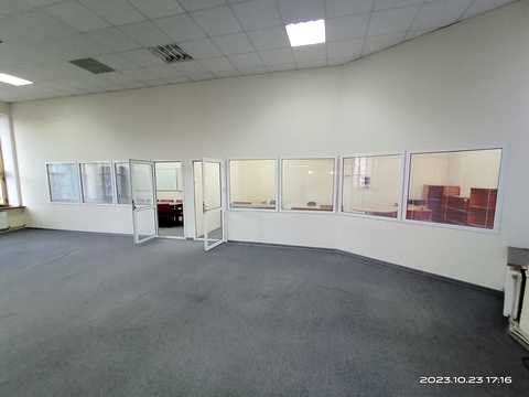 комерційна за адресою Одеса, Довженка вул., 4