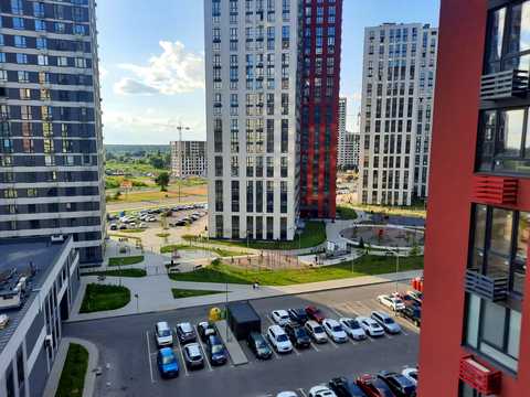 квартира по адресу Олександра Олеся ул., 10