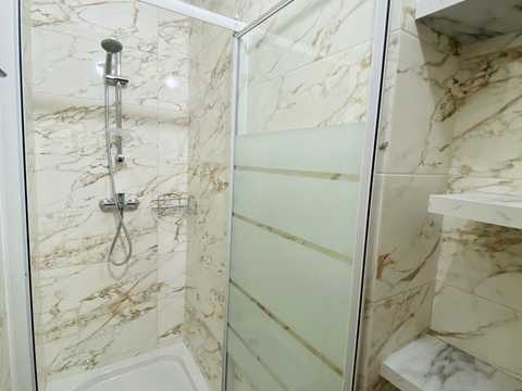 квартира за адресою Анни Ахматової вул., 16-Б