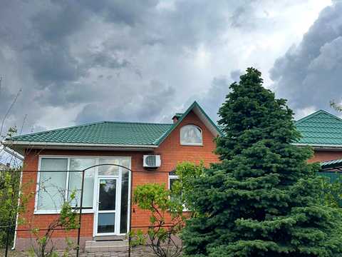 будинок за адресою Центральна вул., 13