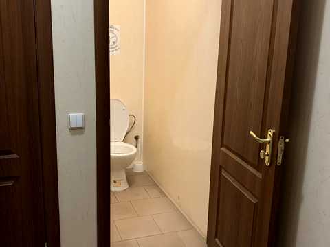 коммерческая по адресу Мукачевская ул., 15