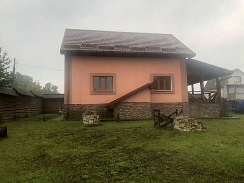 будинок за адресою Лісна