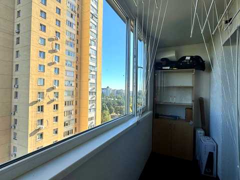 квартира за адресою Дарницький бульв., 8-А