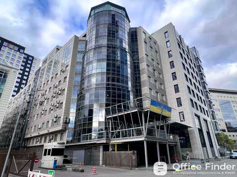 комерційна за адресою Фізкультури вул., 28
