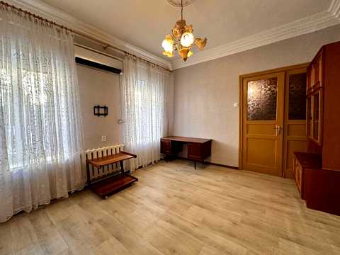 квартира за адресою Болгарська вул., 18