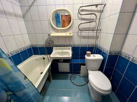 квартира за адресою Дмитра Романченка вул., 5А