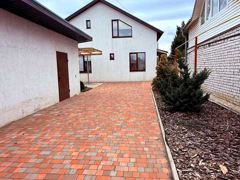 будинок за адресою Грінченка вул., 147